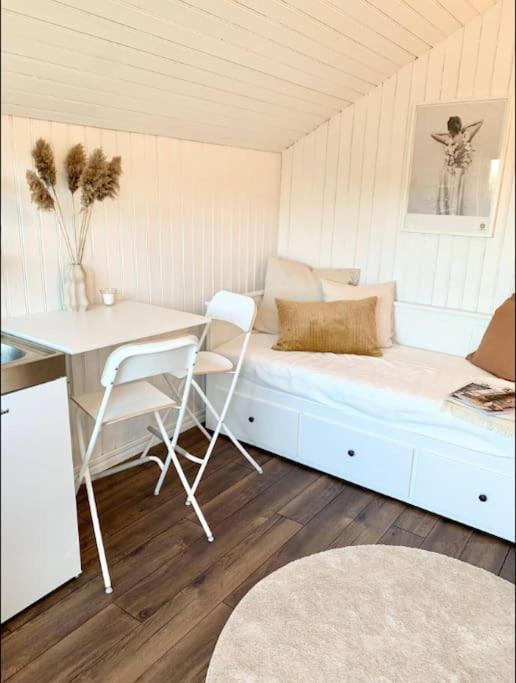 Вилла Seaside Hjalteby Экстерьер фото